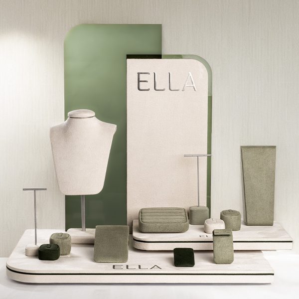 Ella - Kit Display