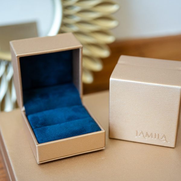 Box Jamila